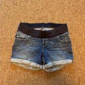Maternity Old Navy Blue Jean Shorts with Rolled Hems size 6